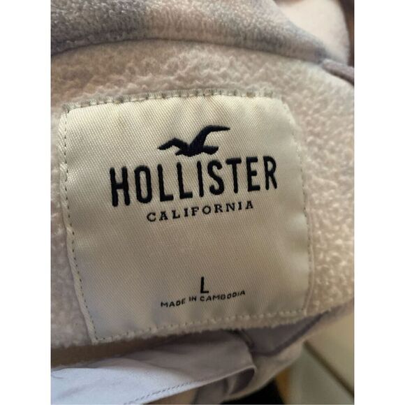 Hollister large tie-dye sweater/fleece - Picture 4 of 4